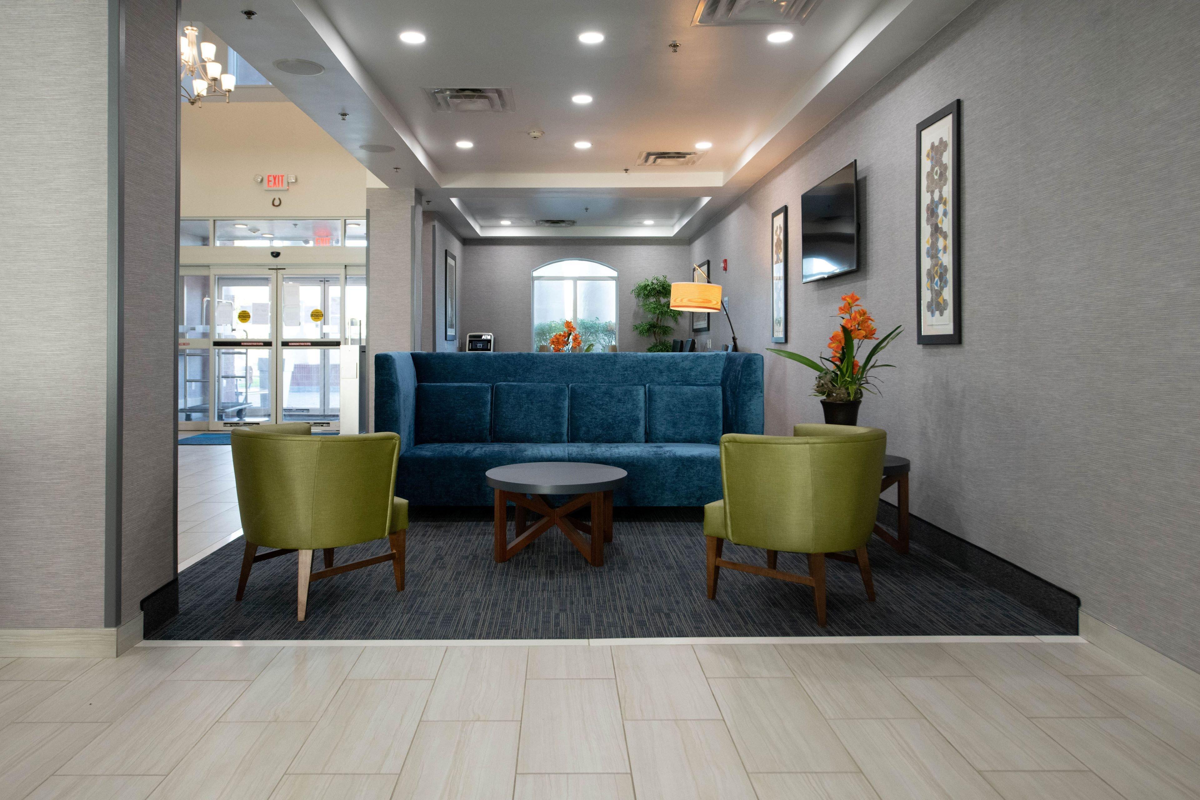 Holiday Inn Express Hotel & Suites Kansas City - Grandview By Ihg Exterior photo